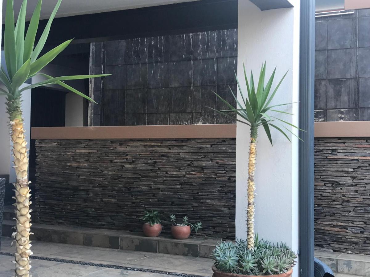 Bokamoso Views Bed and Breakfast Ράστενμπεργκ Εξωτερικό φωτογραφία